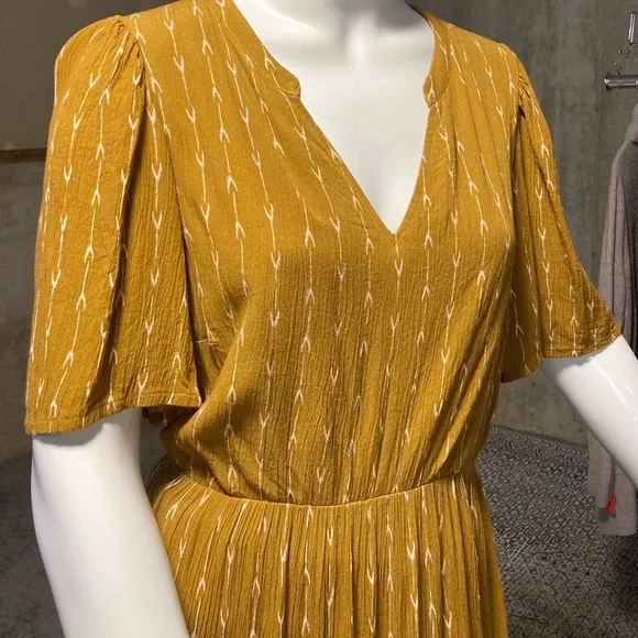 Garnet Hill Gold Maxi Dress Loose Flowy Fit Boho Short Sleeve Woman Size Medium - Picture 4 of 10